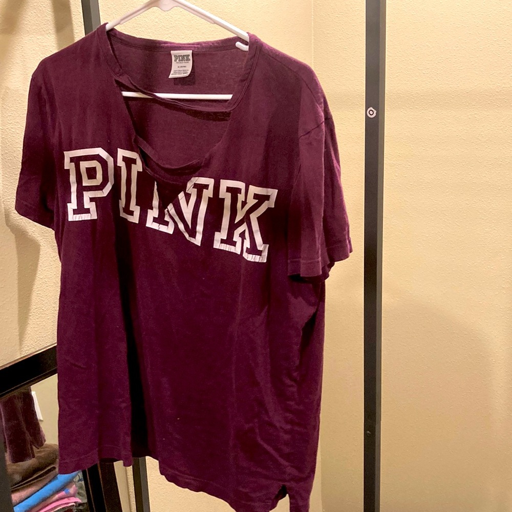 it is sooo cute and has a cool detailed v neck